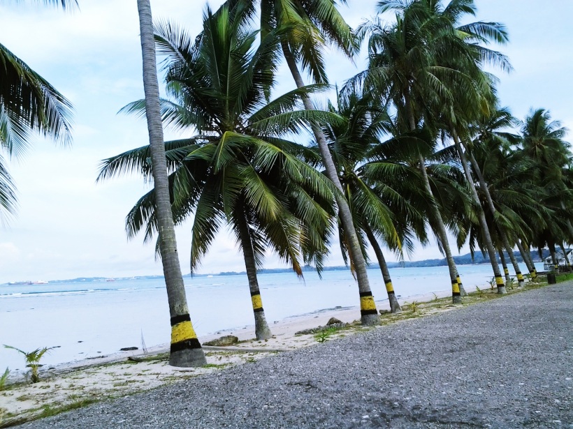 Pantai Sambu